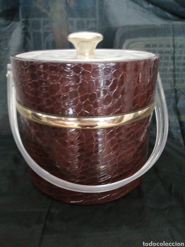 Antiguidades: ELEGANTE CUBITERA RETRO, A&Ntilde;OS 70, S&Iacute;MIL PIEL. ,