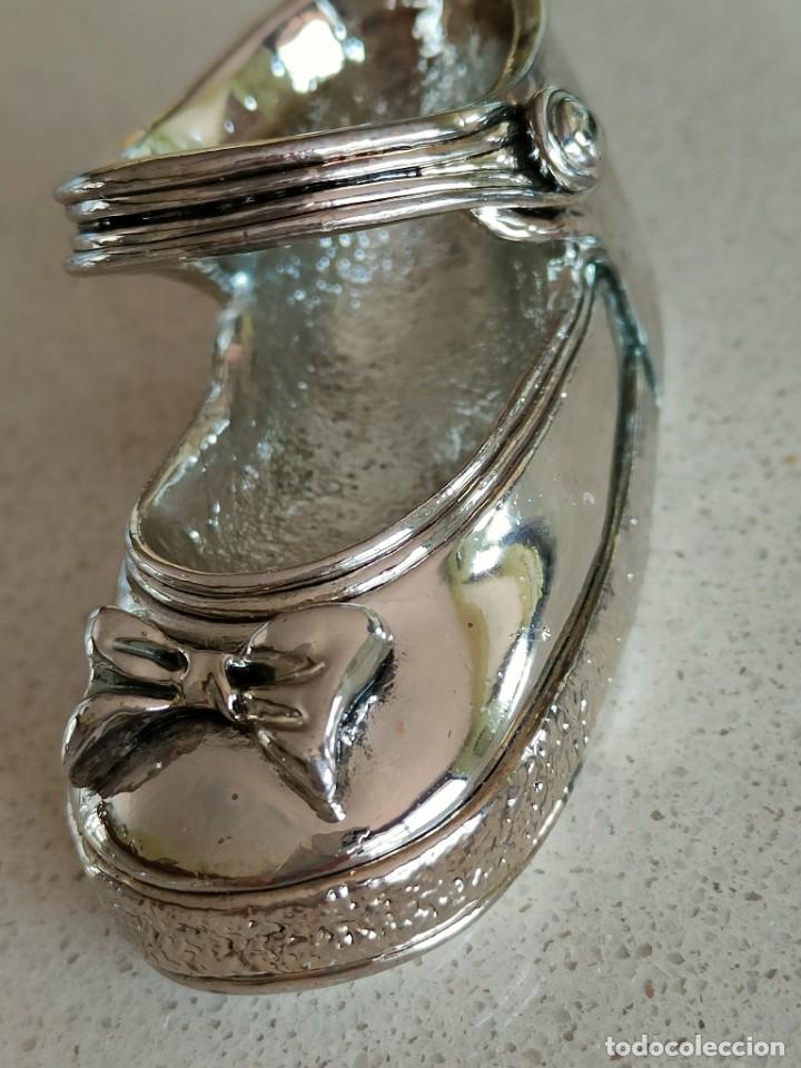 Antig&uuml;edades: ZAPATITO EN RESINA DE PLATA 925 - Foto 5