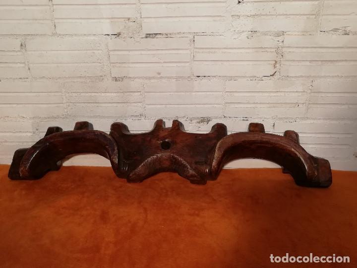 Antig&uuml;edades: Yugo antiguo de madera - Foto 7