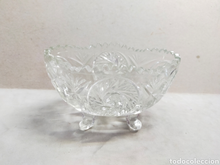 Antiquit&auml;ten: LAVAFRUTAS DE CRISTAL TALLADO, OVALADO. DECOR VEGETAL