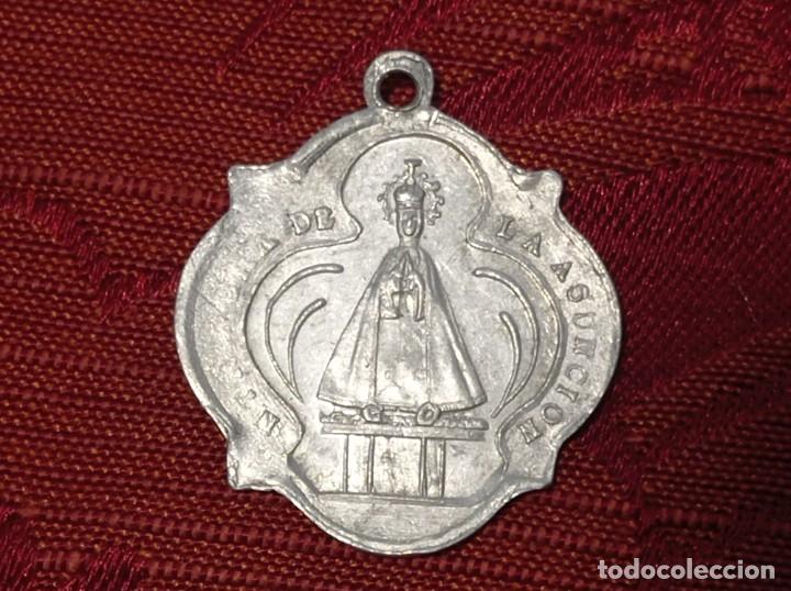 Antig&uuml;edades: Antigua medalla religiosa - Foto 1