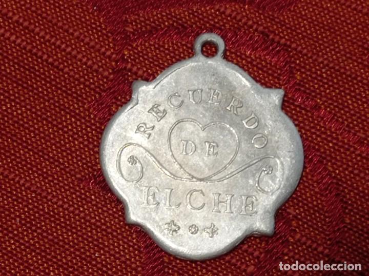 Antig&uuml;edades: Antigua medalla religiosa - Foto 2