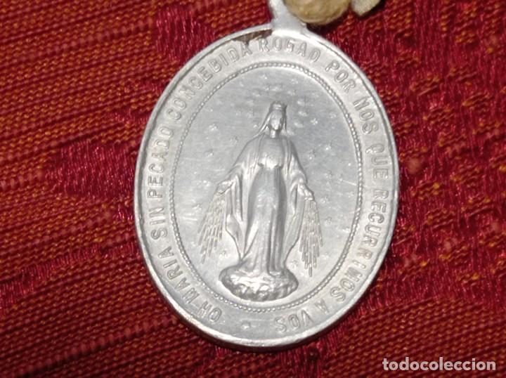 Antig&uuml;edades: Antigua medalla religiosa - Foto 2