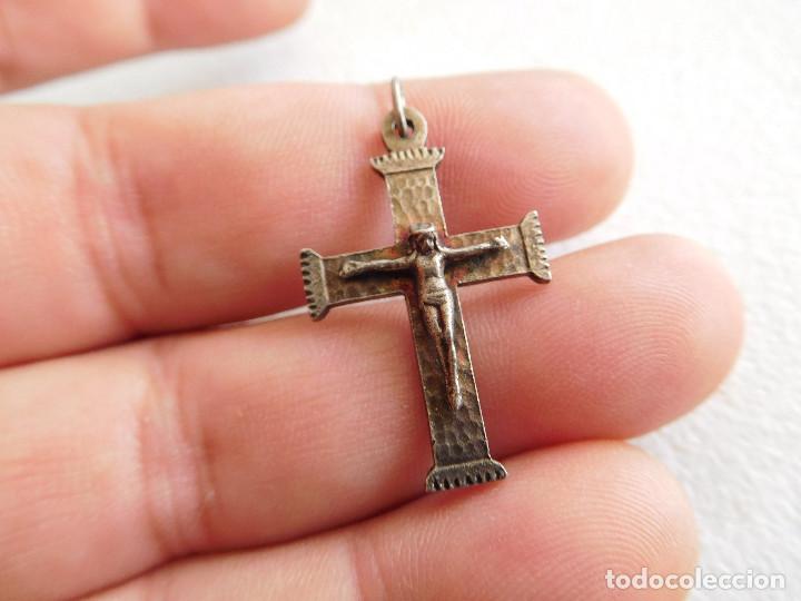 Antig&uuml;edades: Crucifijo antiguo de plata - Foto 2