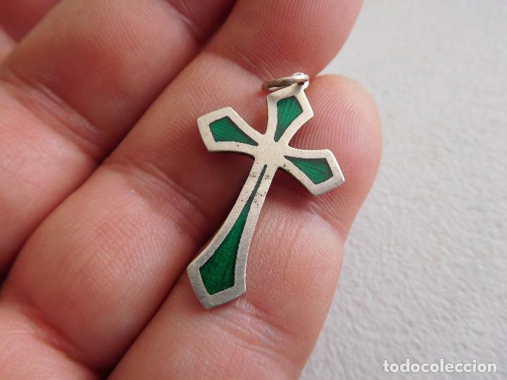 Antig&uuml;edades: Cruz de plata y esmalte antigua - Foto 2