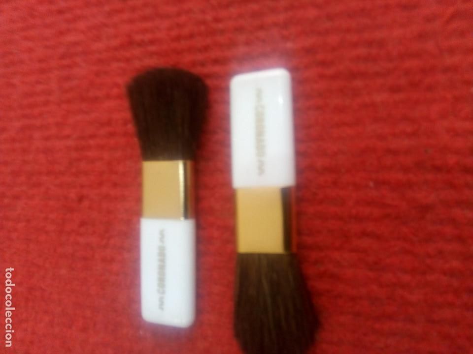 Antig&uuml;edades: BROCHAS MAQUILLAJE - Foto 1