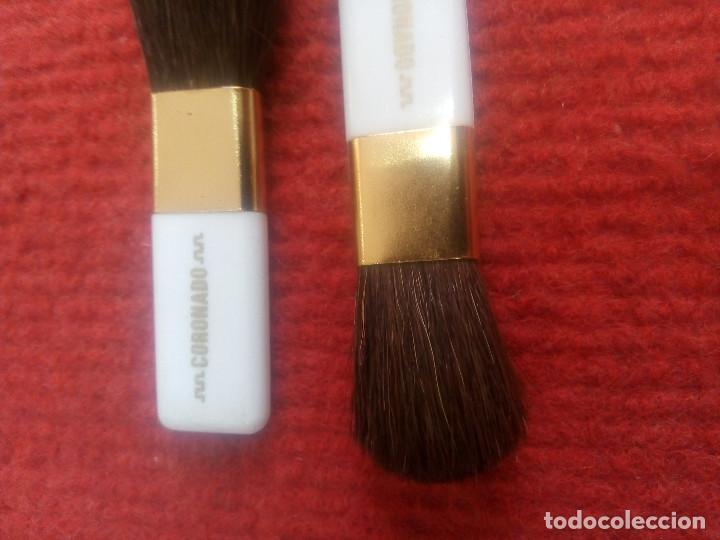 Antig&uuml;edades: BROCHAS MAQUILLAJE - Foto 2