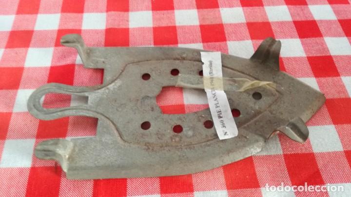 Antig&uuml;edades: SOPORTE PIE PLANCHA / CAL906 - Foto 4