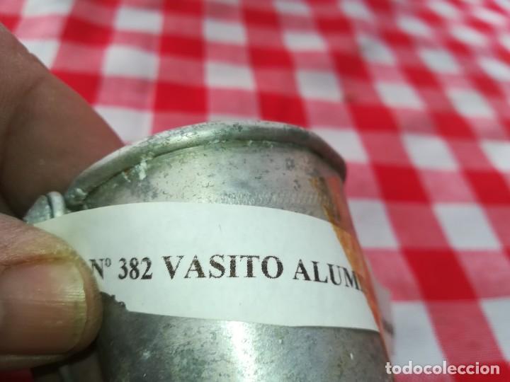 Antig&uuml;edades: VASITO ALUMINIO A&Ntilde;O 1928 / CAZ503 - Foto 4
