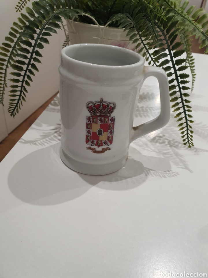 Antig&uuml;edades: jarra escudo de jaen - Foto 1