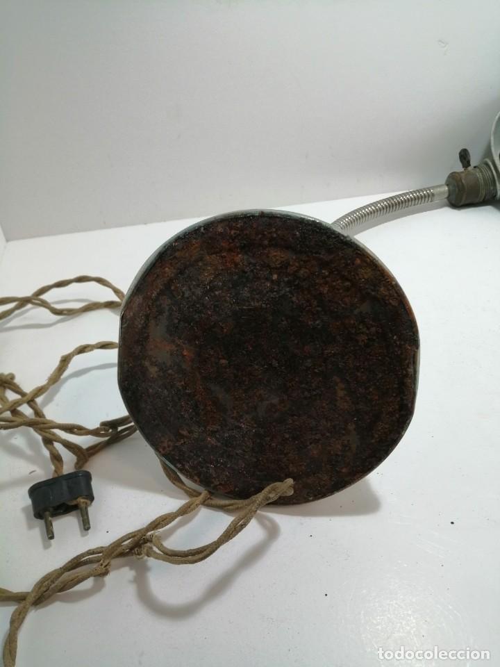Antig&uuml;edades: Flexo antiguo de aluminio - Foto 5