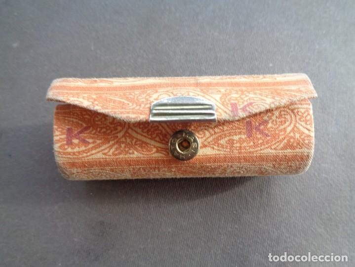 Antig&uuml;edades: ANTIGUA FUNDA PARA BARRA DE LABIOS. - Foto 1