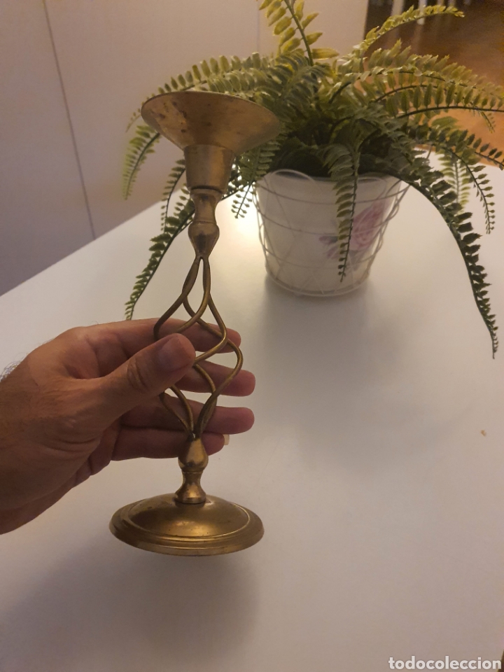 Antig&uuml;edades: Portavelas de bronce indio - Foto 3