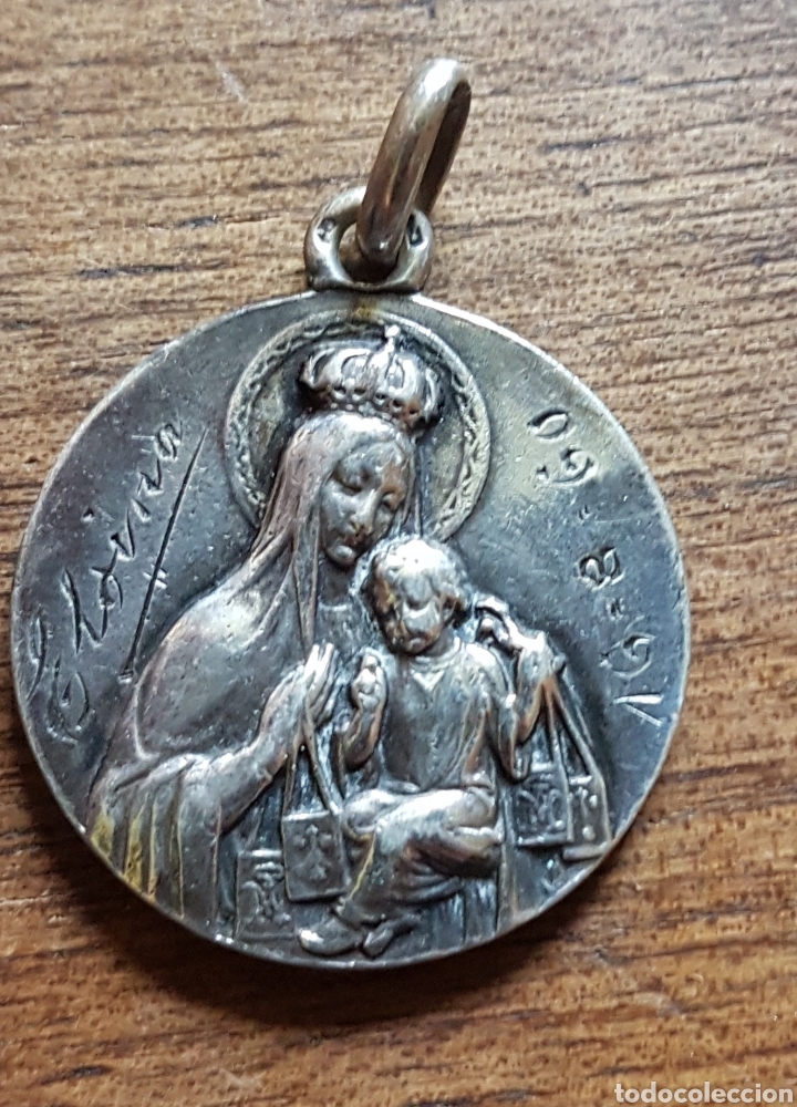 Antig&uuml;edades: Medalla Plata maciza Fechada 1960 - Foto 1