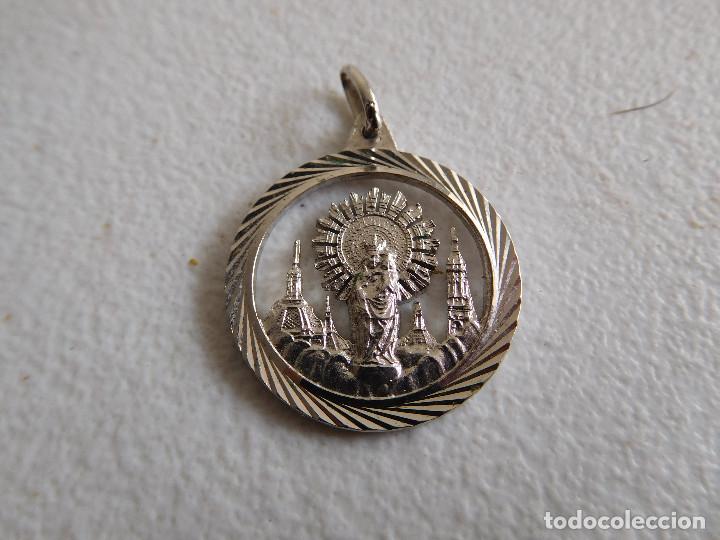 Antiguidades: Medalla antigua de plata N.S. del Pilar Zaragoza