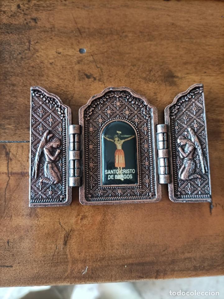 Antig&uuml;edades: ALTAR DE VIAJE O TR&Iacute;PTICO RELIGIOSO - Foto 1