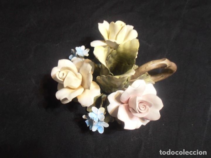 Antig&uuml;edades: CANDELABRO CAPODIMONTE, PALMATORIA CAPODIMONTE, DE UNA VELA - Foto 3