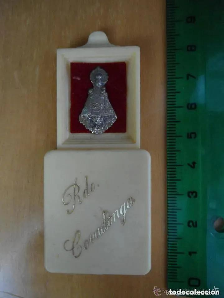 Antig&uuml;edades: ANTIGUO RECUERDO VIRGEN COVADONGA - Foto 2