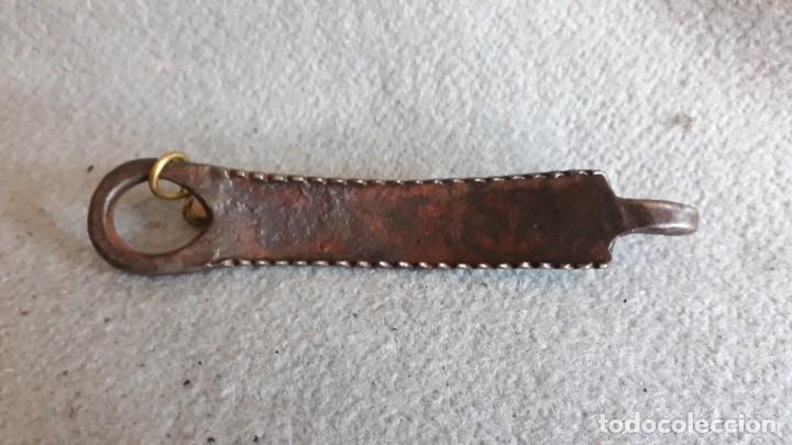Antig&uuml;edades: Perrillo para barbada de bocado de caballo. - Foto 1