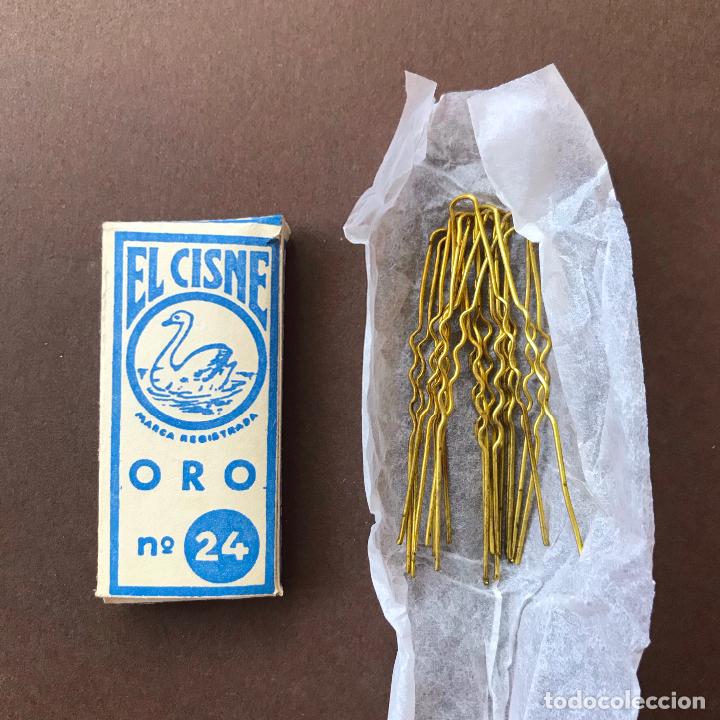 Antig&uuml;edades: Horquillas oro El Cisne n&ordm; 24 - Foto 1