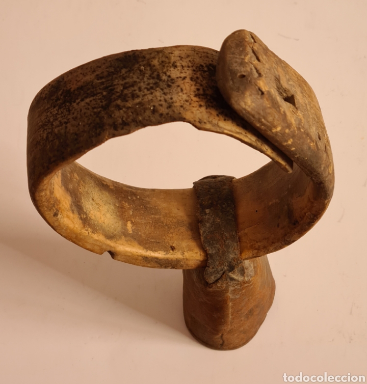 Antig&uuml;edades: Cencerro Collar de Madera - Decoraci&oacute;n R&uacute;stica - Foto 3