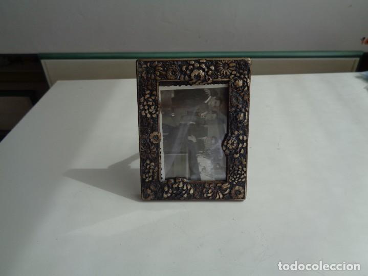 Antig&uuml;edades: PORTAFOTOS DE BRONCE - Foto 1