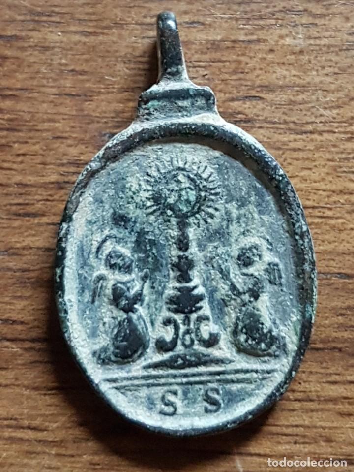 Antig&uuml;edades: Preciosa Medalla descendimiento - Foto 2