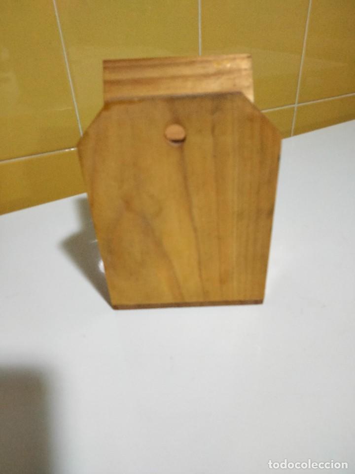 Antig&uuml;edades: SALERO RUSTICO DE MADERA - Foto 4