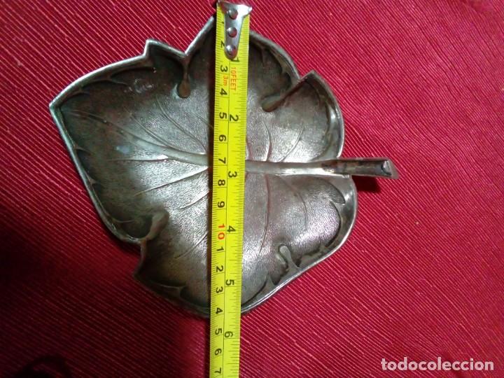 Antig&uuml;edades: BANDEJA DE METAL -CENTRO DE MESA - Foto 5