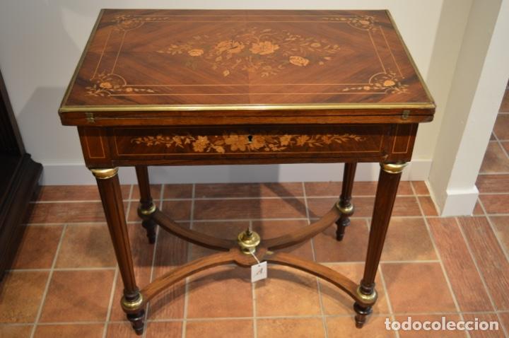 Antig&uuml;edades: Mesa de juego - Foto 1