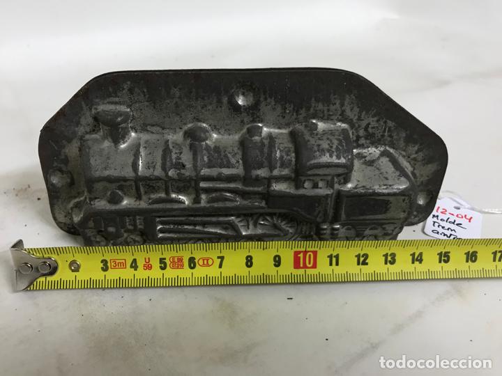Antig&uuml;edades: Molde de chocolate, forma de tren - Foto 2
