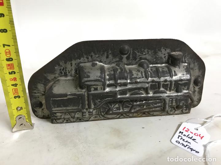 Antig&uuml;edades: Molde de chocolate, forma de tren - Foto 5