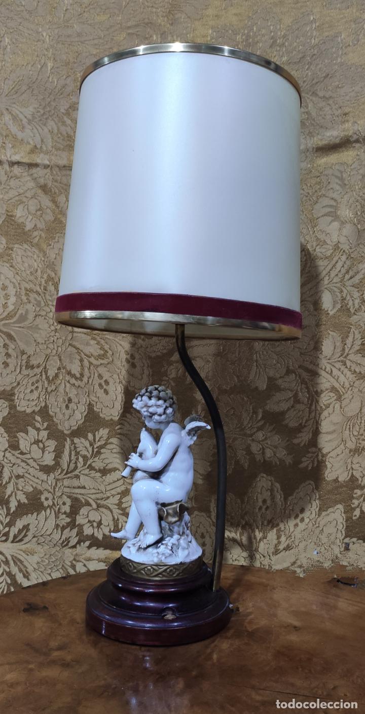 Antig&uuml;edades: L&aacute;mpara con ni&ntilde;o de porcelana.  - Foto 6