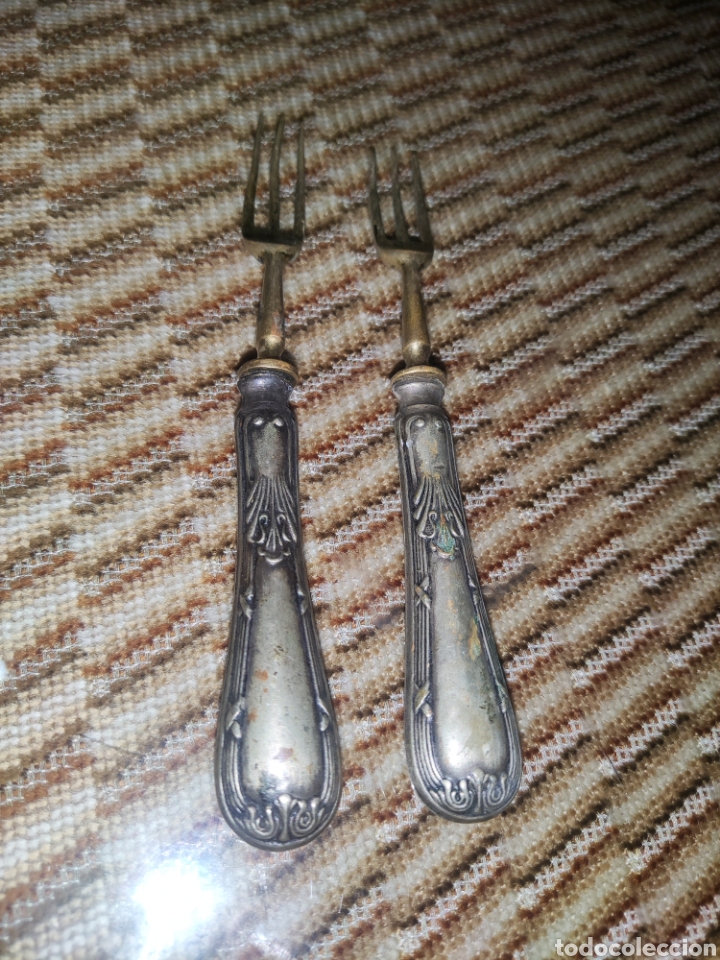 Antig&uuml;edades: Cubiertos de postre de Alpaca. - Foto 2