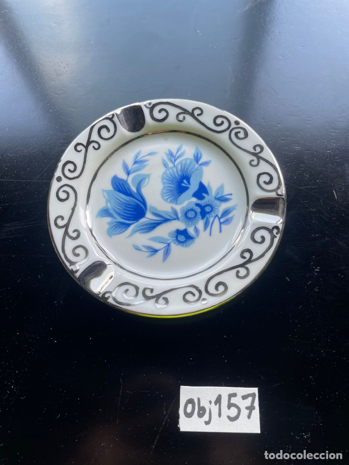 Antig&uuml;edades: Plato de porcelana decorativa - Foto 1