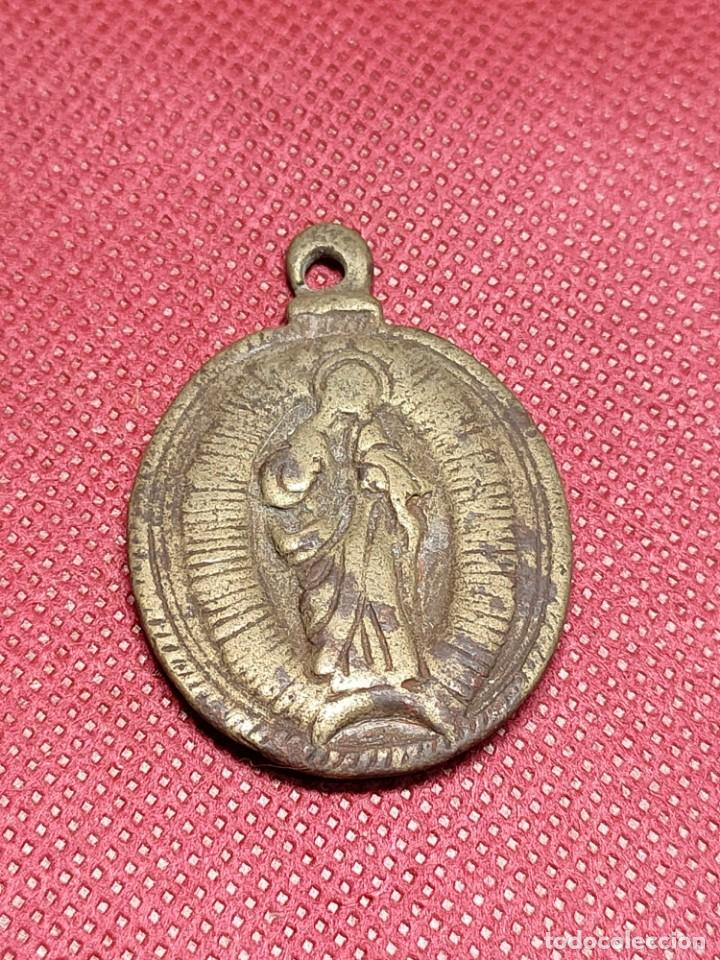 Antig&uuml;edades: MEDALLA VIRGEN/CALIZ - Foto 1