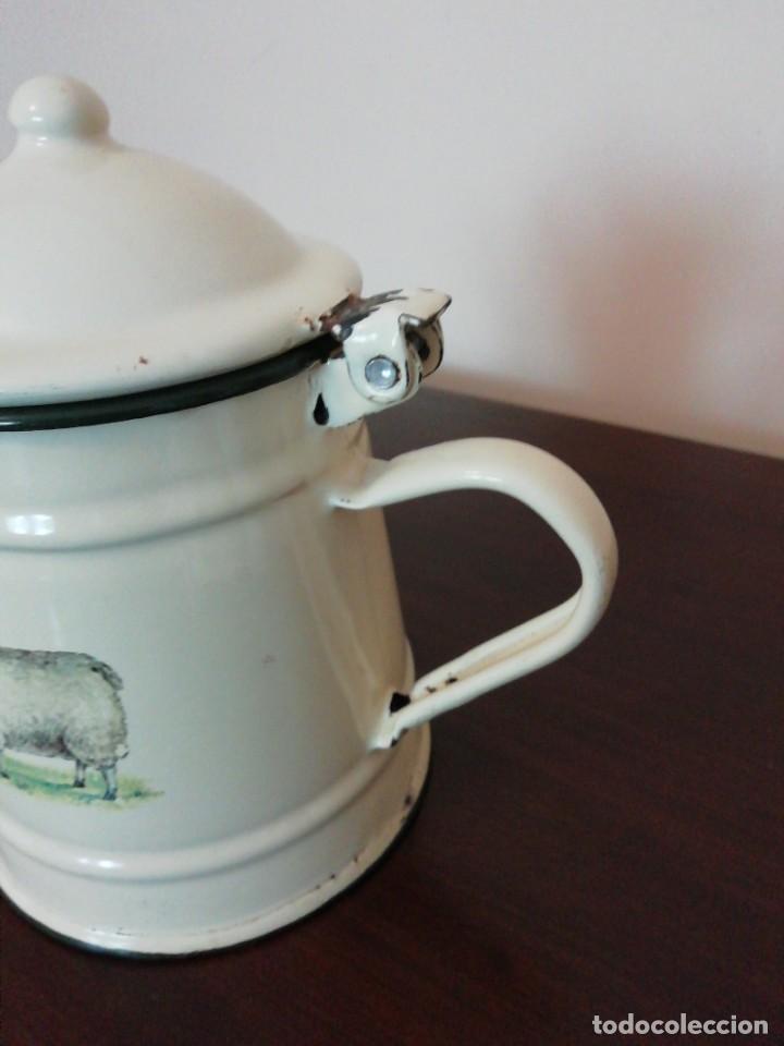 Antig&uuml;edades: Cafetera de hierro Esmaltada Beigs - Foto 4