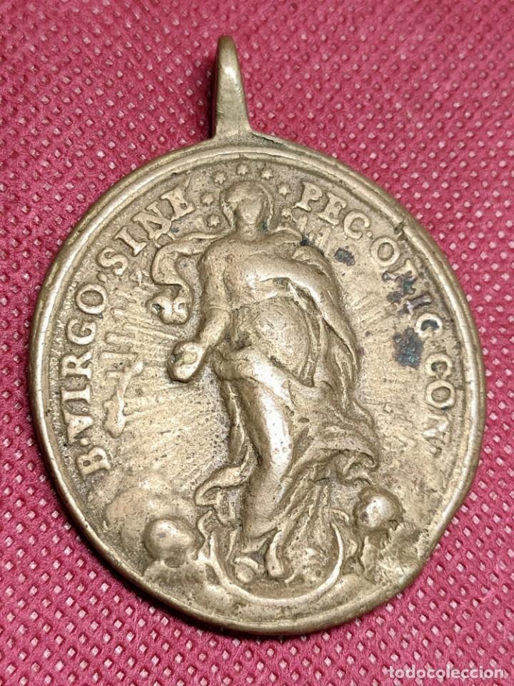 Antiguidades: MEDALLA VIRGO SIGLO XVII