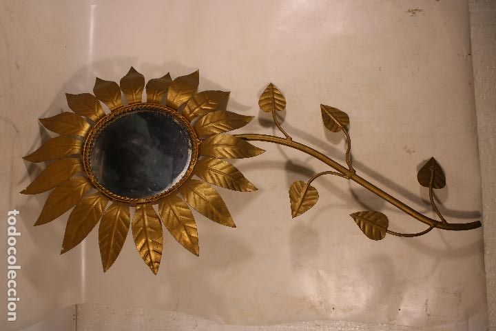Antig&uuml;edades: espejo sol vintage flor de metal - Foto 6