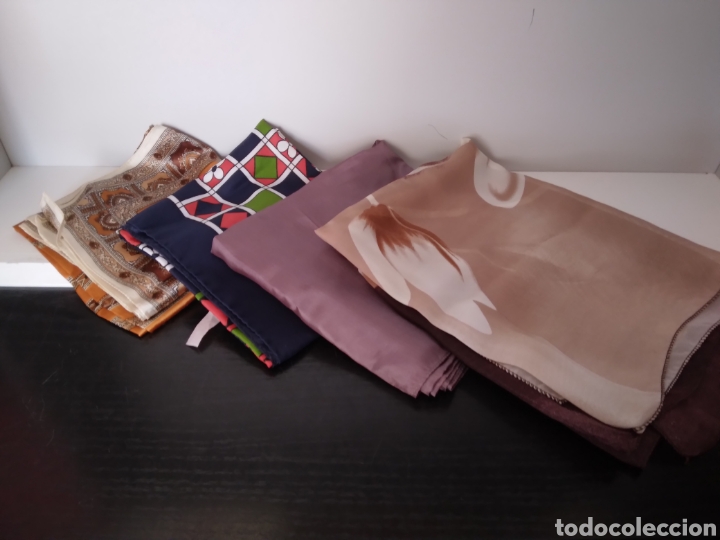 Antig&uuml;edades: Lote de pa&ntilde;uelos para el cuello - Foto 1