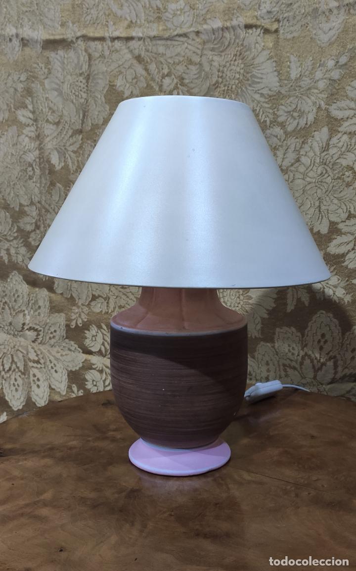Antig&uuml;edades: L&aacute;mpara sobremesa Imitaci&oacute;n Madera - Foto 6