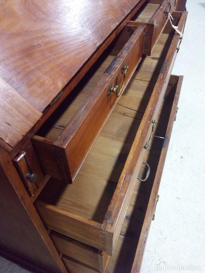 Antig&uuml;edades: ANTIGUO ESCRITORIO CAJONERO - Foto 8