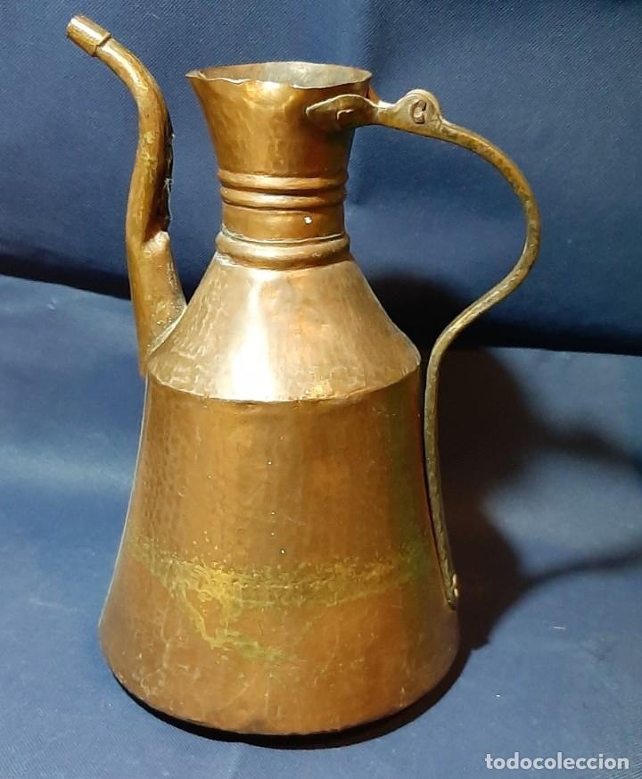 Antig&uuml;edades: Jarra antigua de cobre - Foto 1