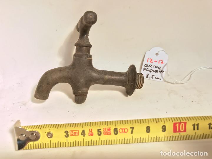 Antig&uuml;edades: GRIFO peque&ntilde;o 8,5cm con rosca - Foto 2