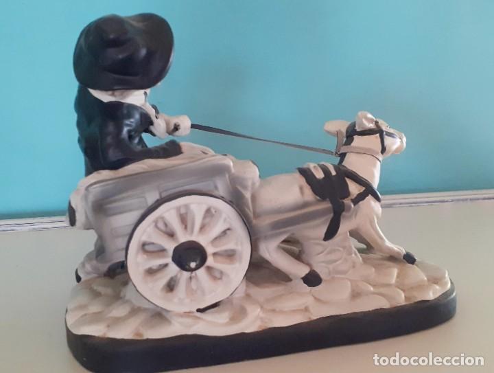 Antig&uuml;edades: Figura de escayola de Granjero - Foto 5