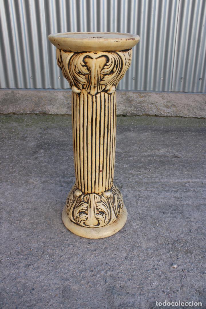Antig&uuml;edades: peana macetero de ceramica - Foto 4