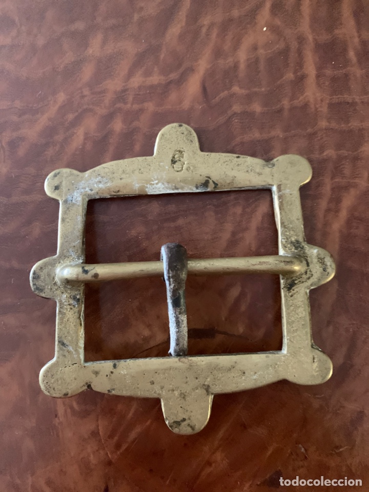 Antig&uuml;edades: Hebilla de bronce de gran tama&ntilde;o - Foto 2