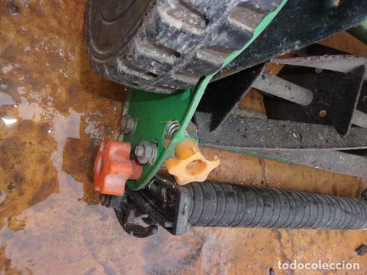Antig&uuml;edades: CORTADOR DE CESPED MANUAL. - Foto 3