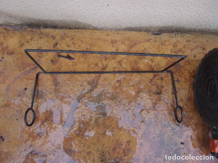 Antig&uuml;edades: CORTADOR DE CESPED MANUAL. - Foto 5