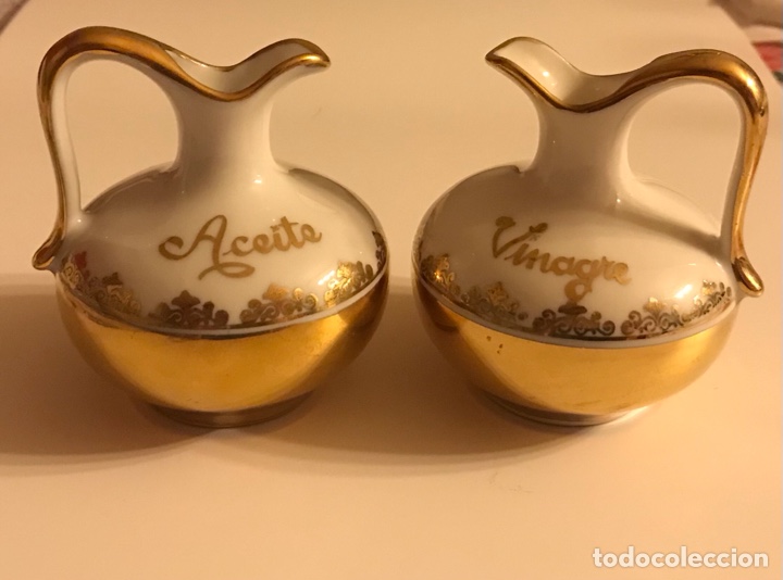 Antig&uuml;edades: CONJUNTO ACEITERA VINAGRERA PORCELANA - Foto 1